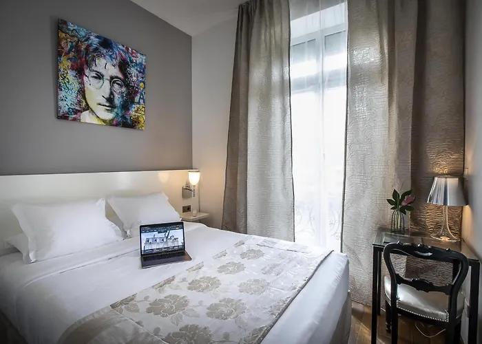 Le Manoir Hotel, BW Signature Collection