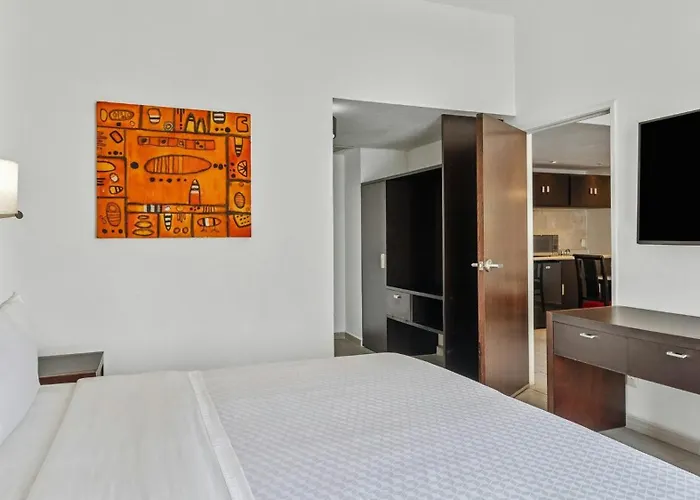 Fiesta Inn Express Ciudad Obregon