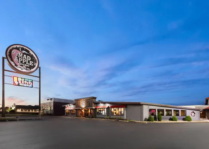 Americinn By Wyndham Appleton Downtown