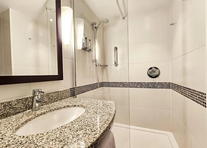 Hampton By Hilton London Croydon Hotel