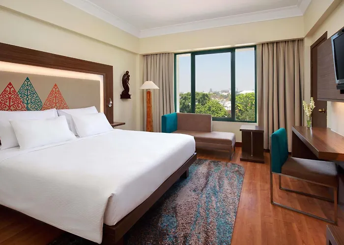 Novotel Solo