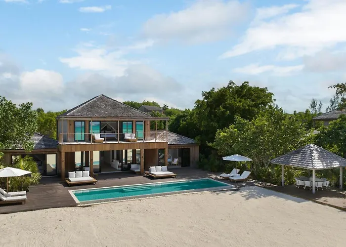 Como Parrot Cay