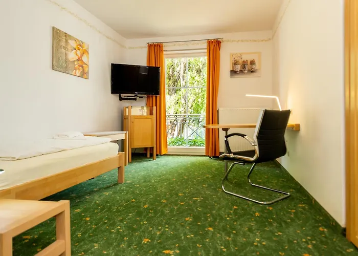 Hotel Bördehof, direkt an der A2&A14, mit Restaurant