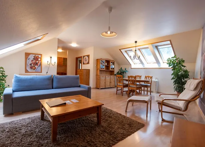 Imola Udvarhaz Dessert Hotel