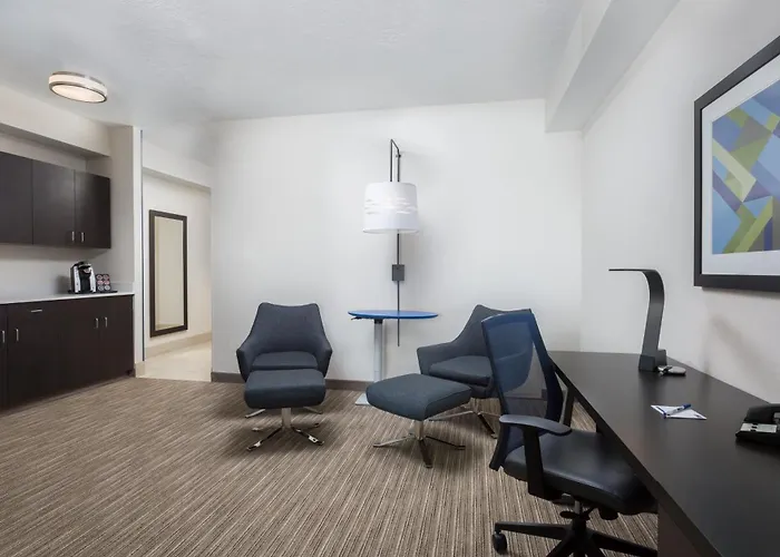 Holiday Inn Express Hotel & Suites Eugene Downtown - University By Ihg