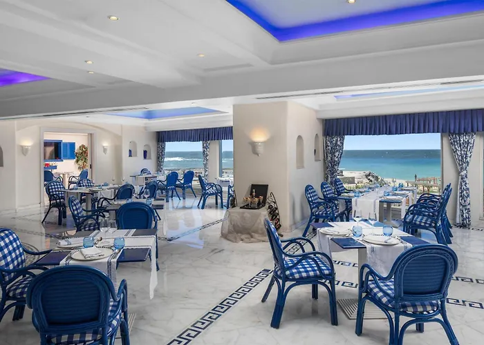 Hilton Alexandria Corniche Hotel