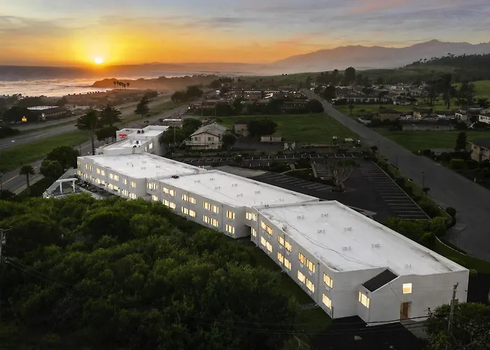 Motel 6 San Simeon, Ca - Hearst Castle Area