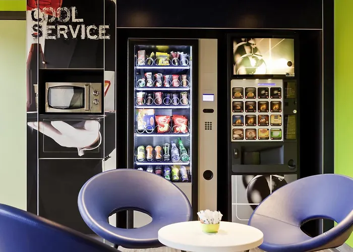 ibis budget Pontault Combault RN4 Marne La Vallée