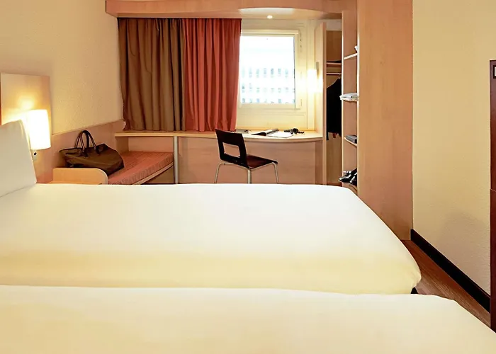 Ibis Barcelona Santa Coloma