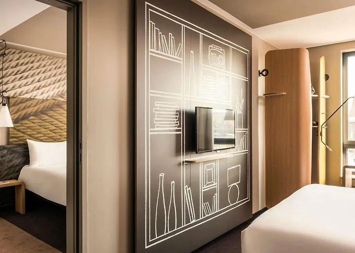 ibis Paris Coeur d'Orly Airport