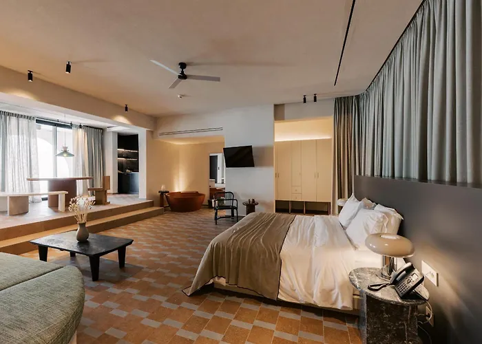 Kouros Exclusive Suites - Adults Only