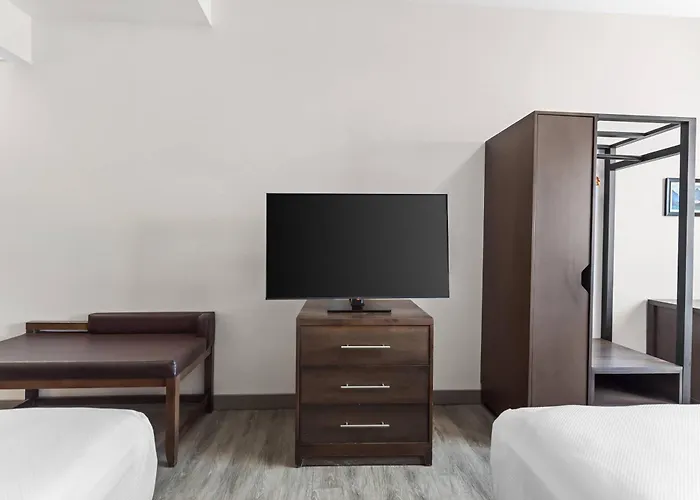 Comfort Inn & Suites Red Deer North