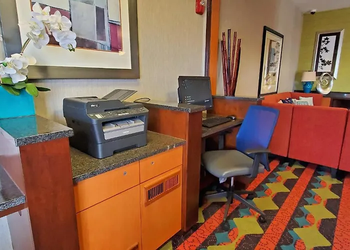 Holiday Inn Express Kearney By Ihg