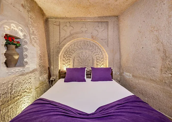 Hidden Cave Hotel