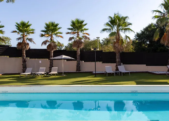 Zenitude Hotel la Valadière, an Ascend Collection Hotel