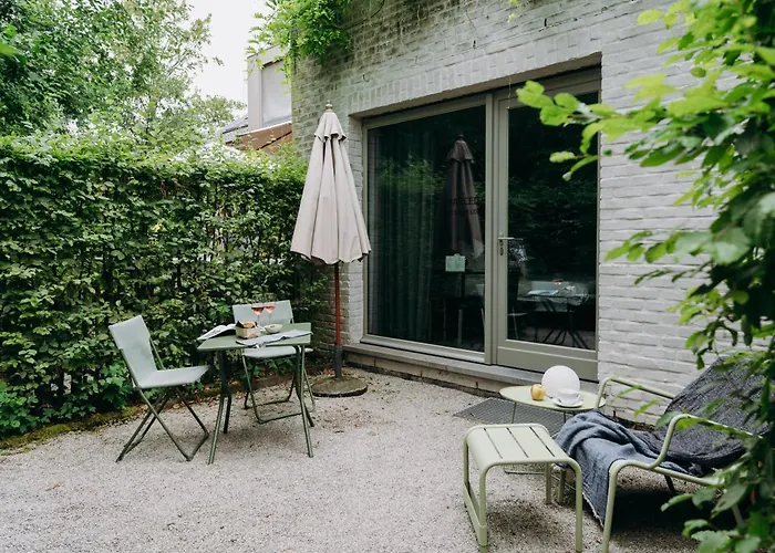 Marcel De Gand Business & Travel