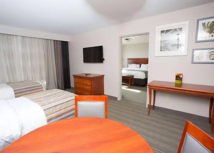 Country Inn & Suites By Radisson, Grand Forks, Nd