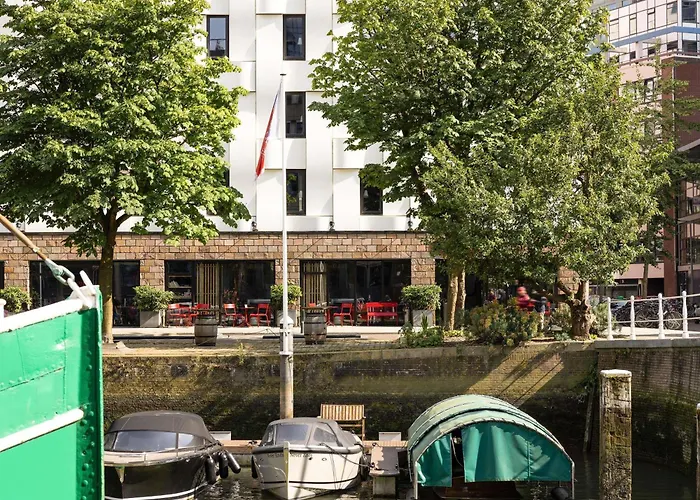 Ibis Rotterdam City Centre