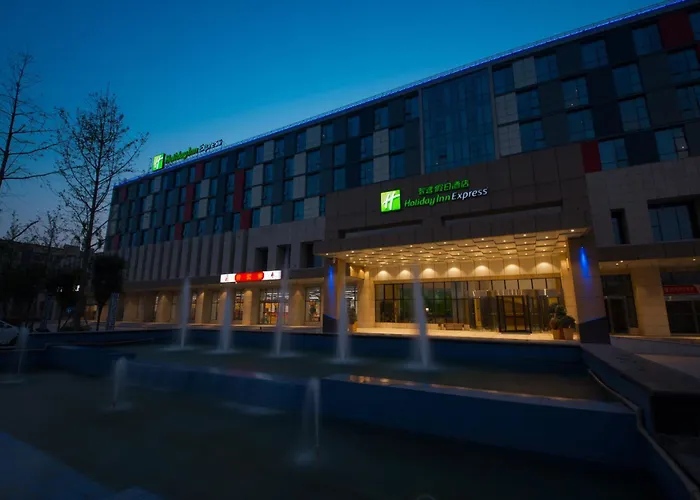Holiday Inn Express Zhengzhou Airport By Ihg