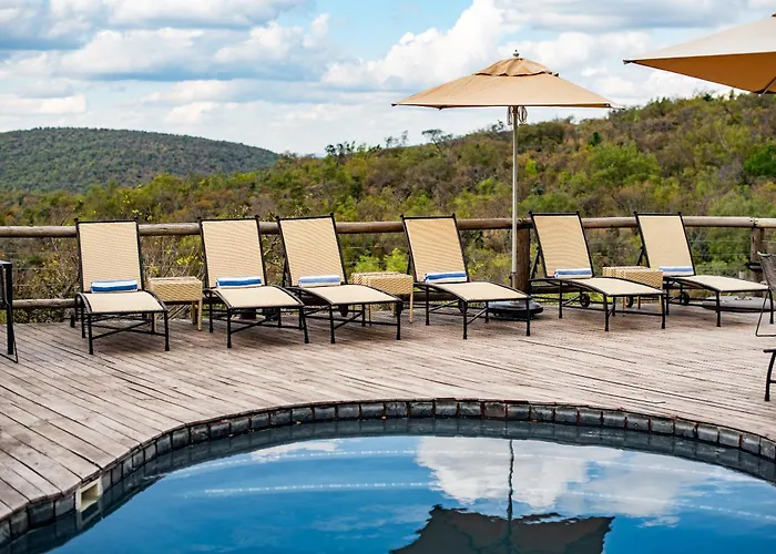 Tshwene Lodge