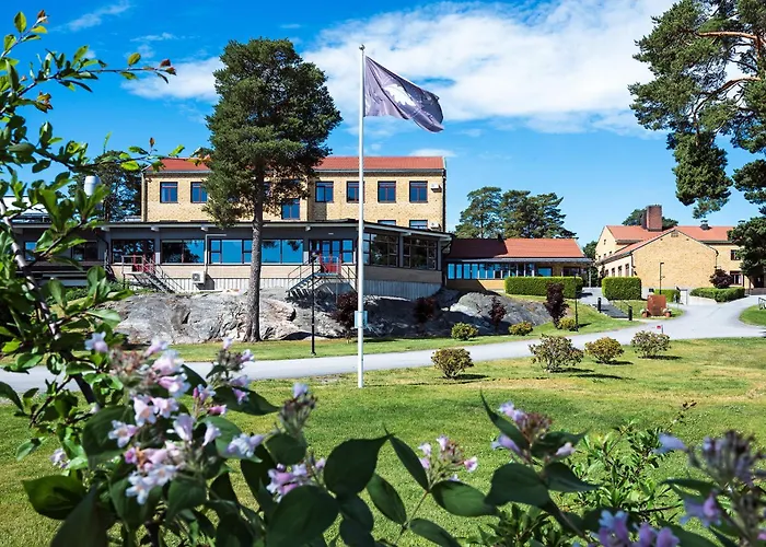 Runoe Moeten & Events