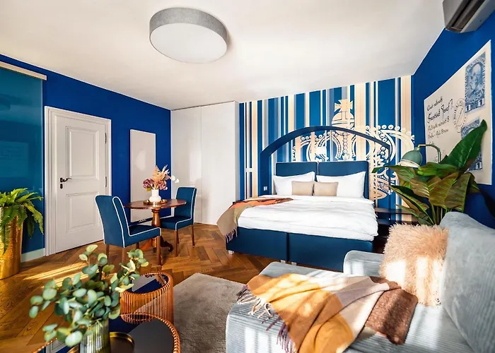 Old Royal Post Boutique Hotel & Premium Suites