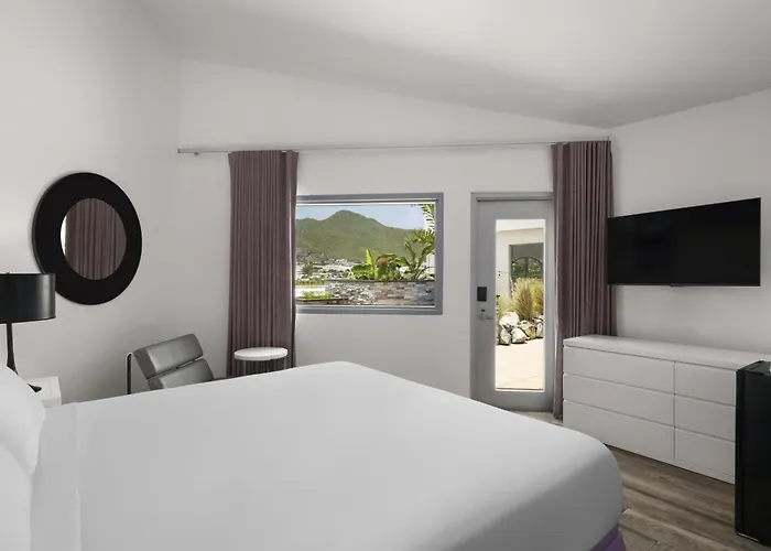 Commodore Suites, Surestay Collection By Best Western