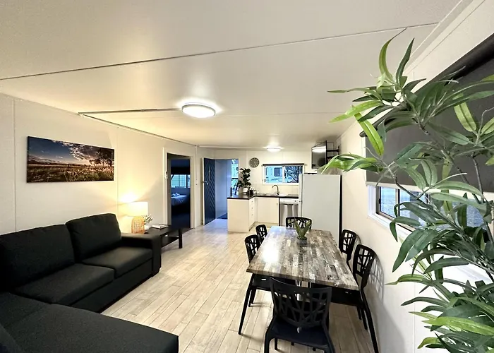 Esk Caravan Park & Rail Trail Motel