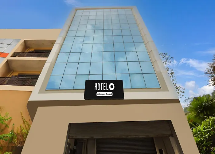 Super Hotel O Downtown Uttam Nagar Formerly Town Plaza