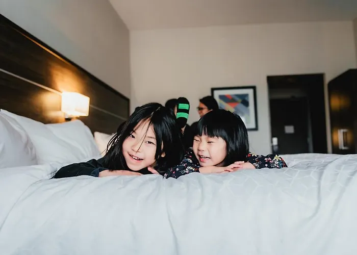 Holiday Inn Express - Sarnia - Point Edward By Ihg