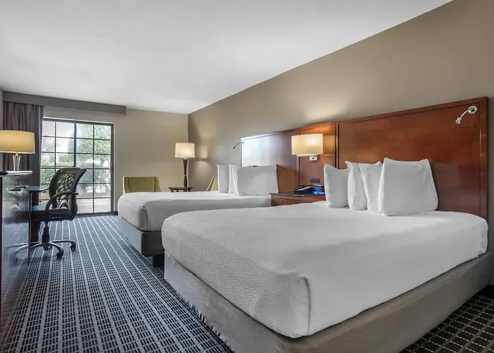 Surestay Plus Hotel By Best Western Greenwood