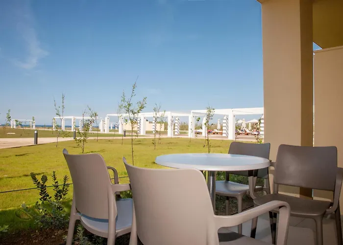 Ilion Beach Hotel