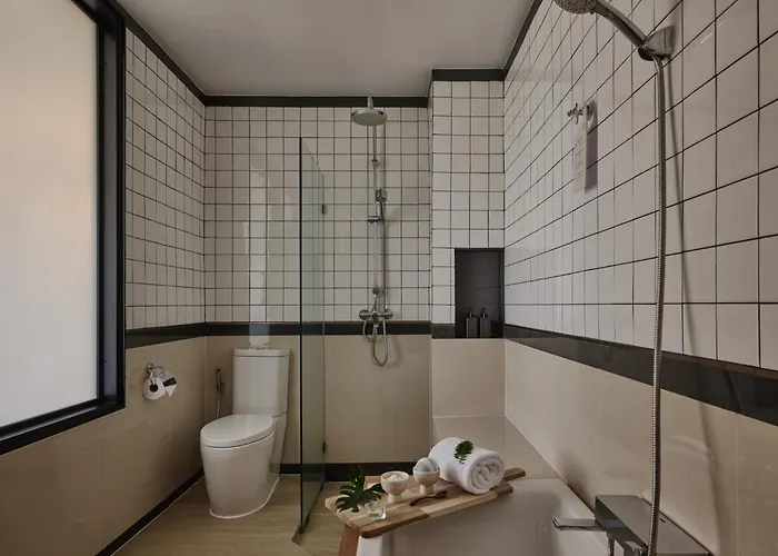 The Motifs Eco Hotel - Sha Extra Plus