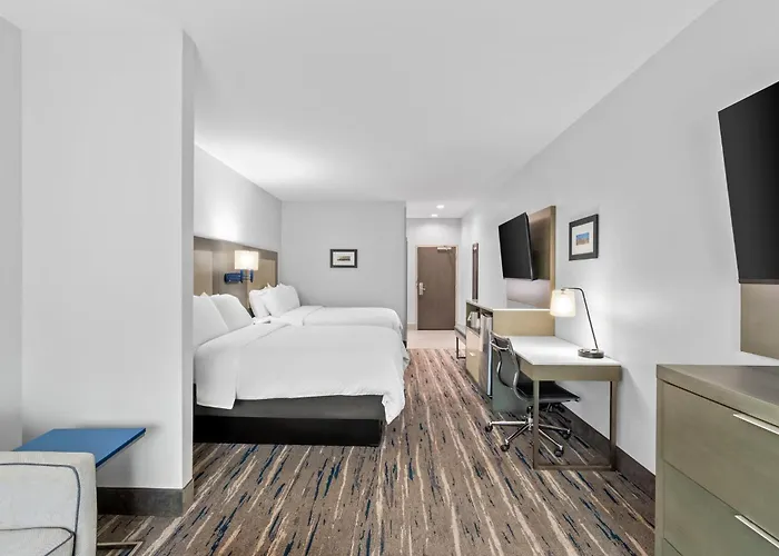 Holiday Inn Express & Suites Choctaw - Oklahoma City East By Ihg