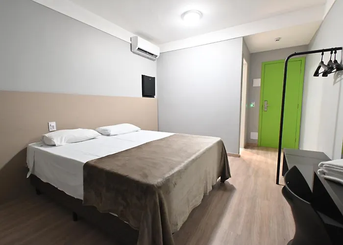 Hotel PrimeInn Excelente Custo Benefício e Taxas de Estacionamento Isentas Campinas 