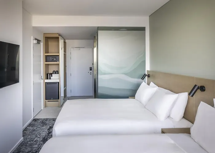 Holiday Inn Express Auckland City Centre By Ihg