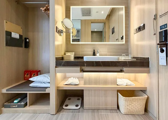 Atour Light Hotel Jinan International Covention Centre