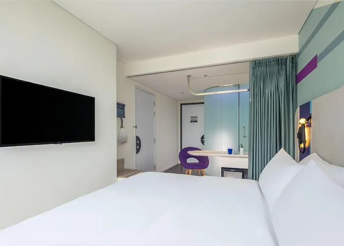 Tru By Hilton Lao Cai City Riverside