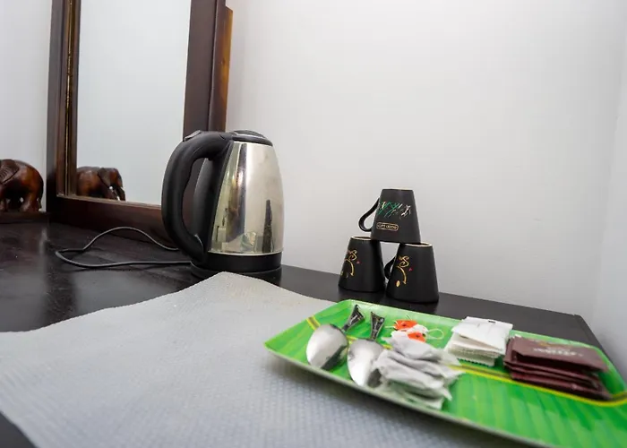 Black Mustang Hotel