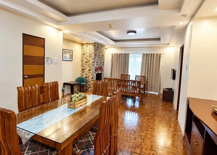 Elliannah Pines Hotel