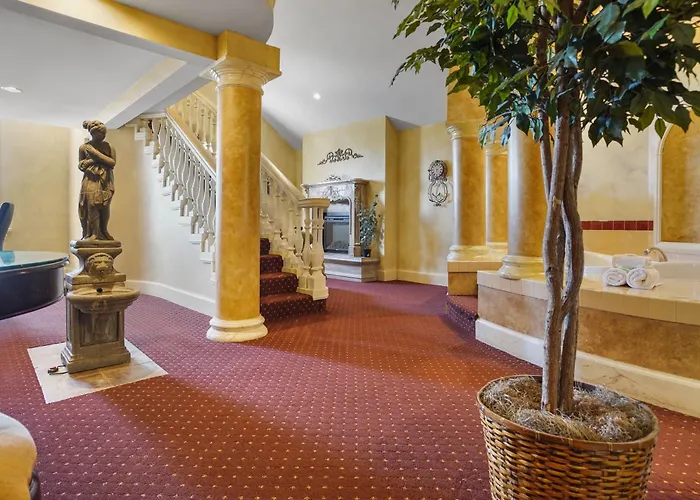 Chateau Avalon