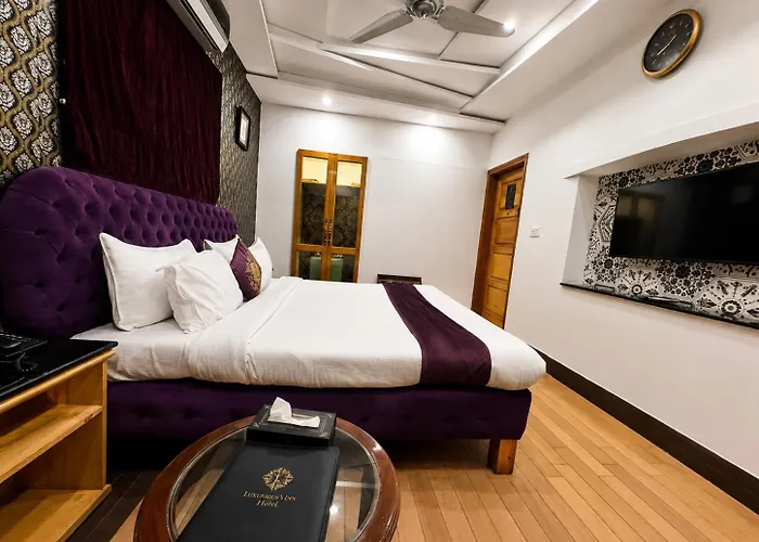 Lawrence View Hotel, Lahore