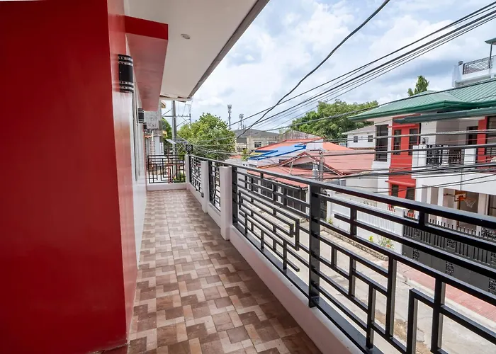 Reddoorz @ Alquiza Residences Paranaque