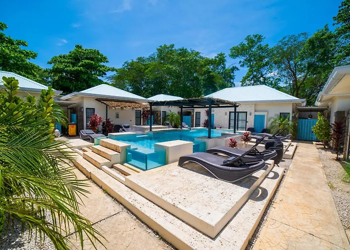 Villas Vr Beachwalk Avellanas