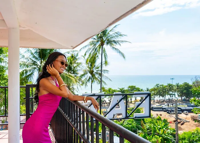 Oceanview Bungalows By Eat, Karon Beach