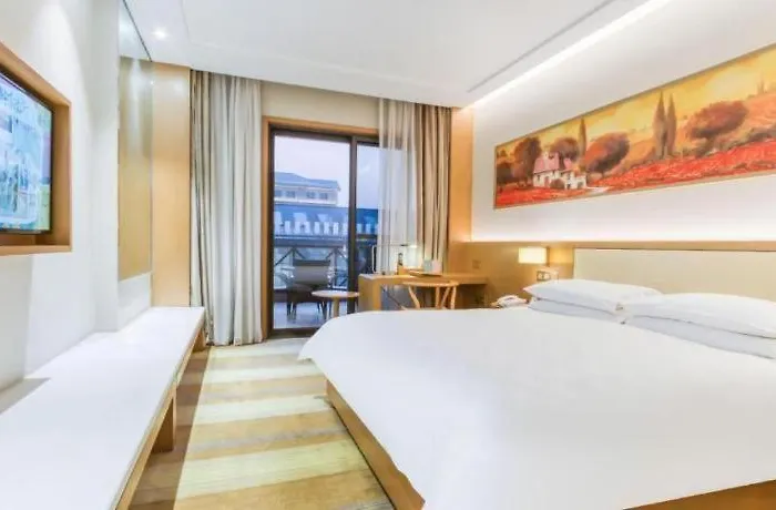 Deefly Yinrun Town Hotel
