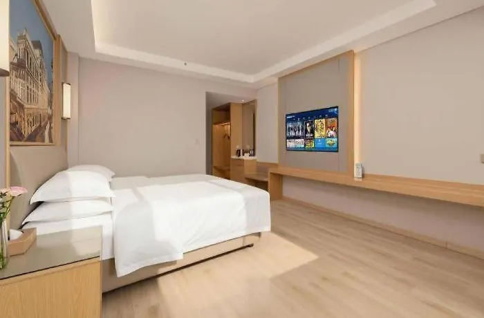 Vienna Hotel Yuxi Hongta Avenue High-Speed Railway Station