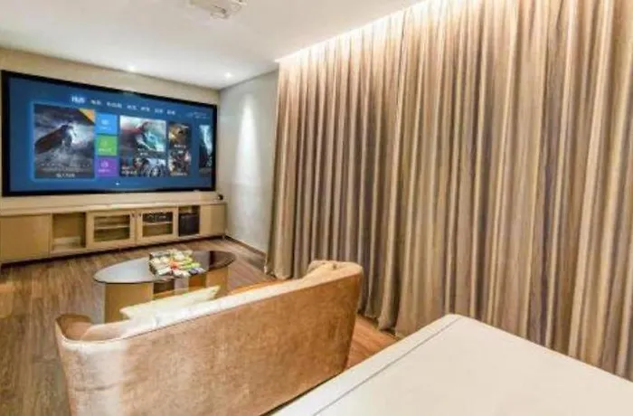 Tomeet Hotel
