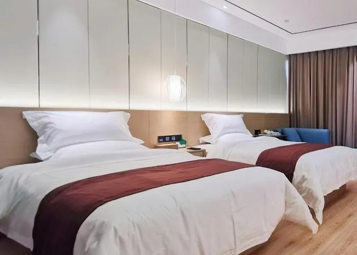 Gya Hotel Jurong England International