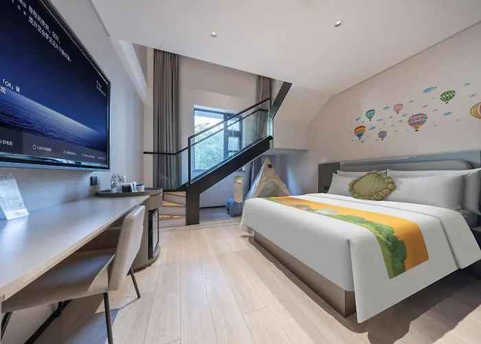 Atour Light Hotel Jinan The Laming Lake Scenic Area